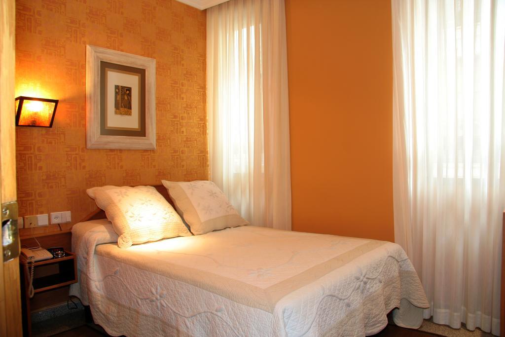 Hostal Paris Valladolid Zewnętrze zdjęcie